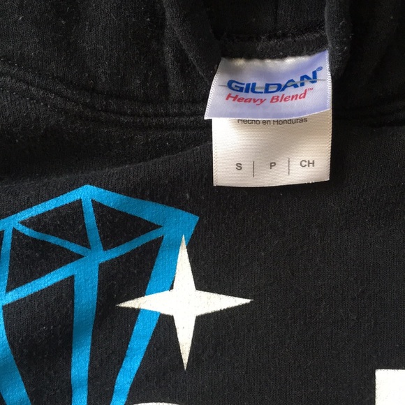Gildan POSH heavy blend hoodie - Picture 7 of 13